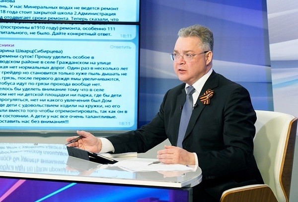 
Социолог Потуремский: губернатор Владимиров сегодня не нуждается в политических декларациях – за него говорят дела