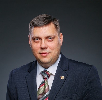 
Даниил Ермилов: Конкуренцию единороссам на выборах в Хабаровском крае в этот раз составит вовсе не ЛДПР