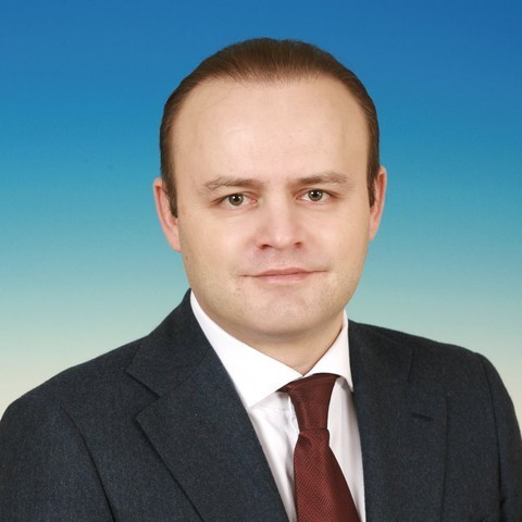 
Владислав Даванков: надо сказать честно, что закончится СВО, и налоги пойдут вниз